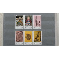 Продажа коллекции с 1 рубля! Искусство на почтовых марках мира.