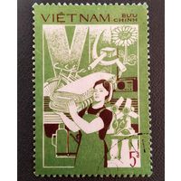 Марка Вьетнам 1987 год Решения VI съезда партии