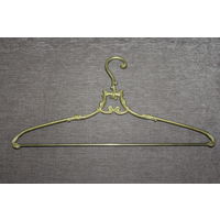 Тяжёлая, винтажная, латунная вешалка, размер 43.5*22 см.