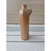 Маленькая глиняная бутылка из под бальзама ПМВ