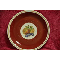 Блюдо    30,5 см  (  целое )