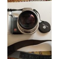 Konica minolta. Dimage z2.