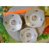 Тарелка Коростень. 3 штуки.