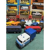 УАЗ-39094 Фермер ГАИ, редкий двухцветный заводской окрас, кабина пластик, кузов будка, Тантал, Агат, Саратов