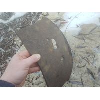 Фрагмент брони лёгкого танка