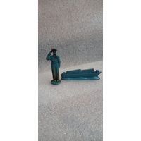 ОЛОВЯННЫЙ СОЛДАТИК СССР  МОРЯК и КАТЕР   .  Распродажа Коллекции !!! . Экспресс  Аукцион  не с рубля без МПЦ и прочего 3 ДНЯ  .Много лотов в продаже .