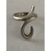 Старинное серебряное кольцо