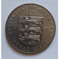 25 пенсов Гернси 1978 королевский визит