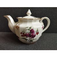 Чайник фарфоровый (0.7 л) Фуксия, костяной фарфор. ДФЗ, Вербилки