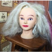 Манекен голова для причесок, с искусственными волосами. Для парикмахеров либо для декора