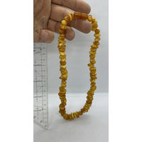 Янтарные бусы