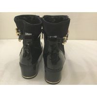 Ботинки 36 размер.