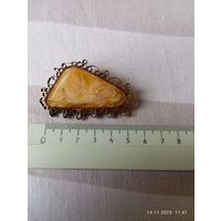 Брошь янтарь имитация СССР