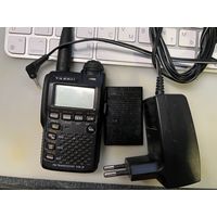 Трансивер (радиостанция) Yaesu VX-3R