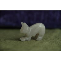 Статуэтка " Кот "  , оникс  высота 2,5 см , длинна 3,5 см
