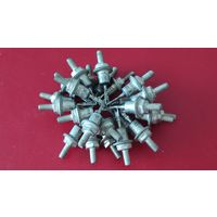 Стабилитрон Д815В