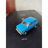 МОДЕЛЬ LADA 2121 NIVA А20 1/43 СССР БЕЗ МИ НЕ КОМПЛЕКТНЫЕ